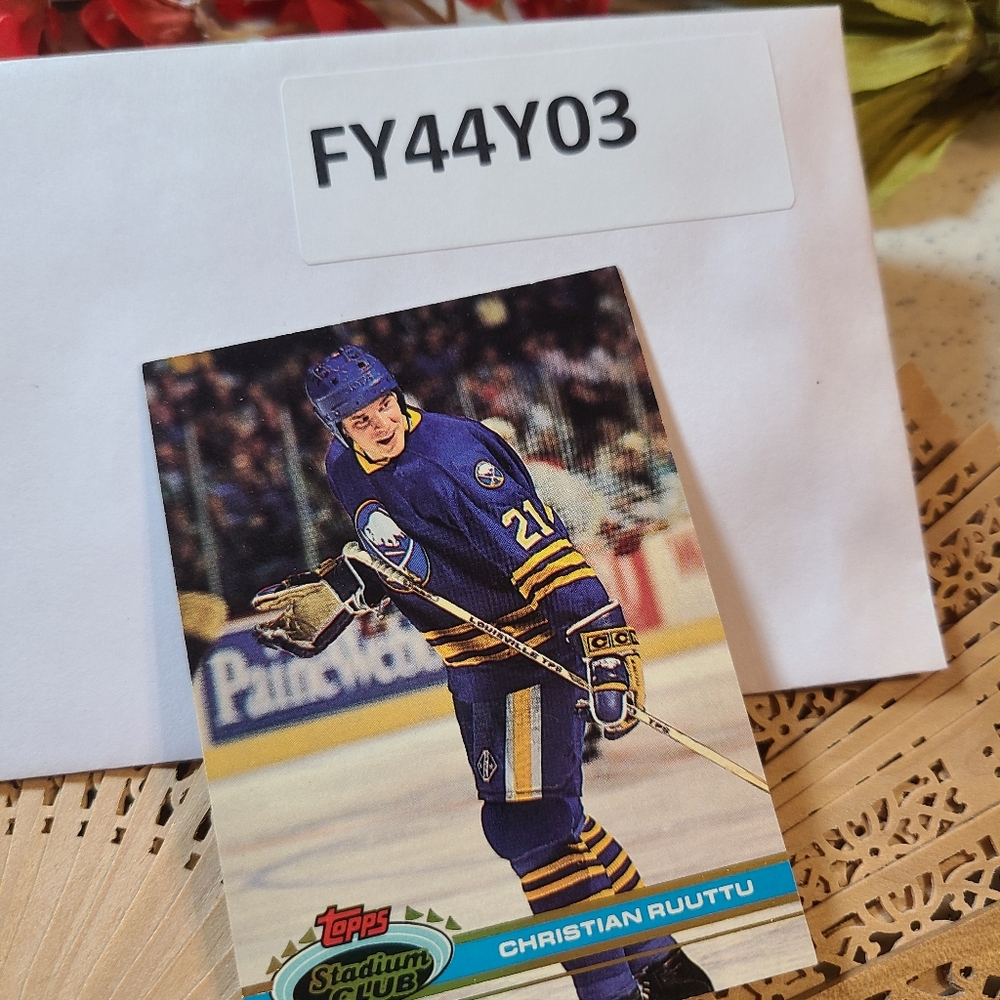 Buffalo Sabres Rookie Card - Picture 3 of 3